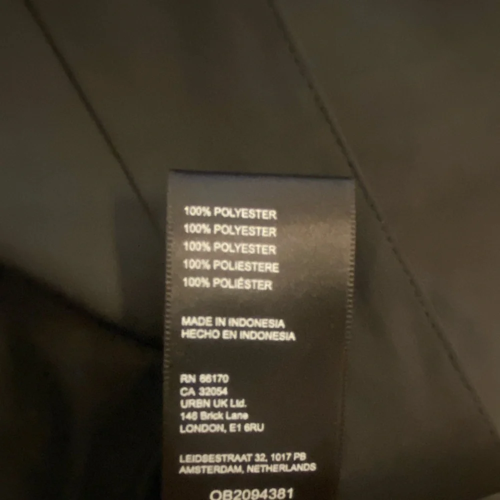 Free People Women’s Black Midi Analise Skirt Buttoned Satin New Small 4 - Picture 6 of 13